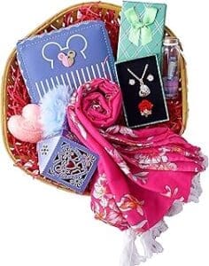 Ultimate Valentines Day Gift Hamper: Chocolate, Stole, Wallet, Jewelry & More!