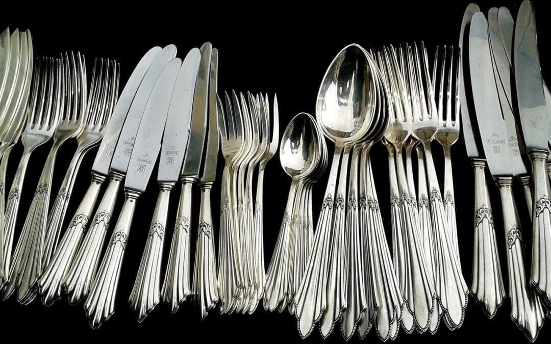 Timeless Gifts for 25 Years of Marriage