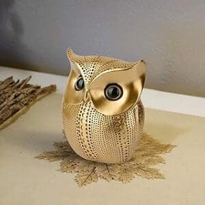Xtore® Modern Owl Resin Art Figure: A Lucky and Elegant Gift Idea!
