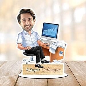 Capture the Fun: Personalized Caricature Gifts for Colleagues!